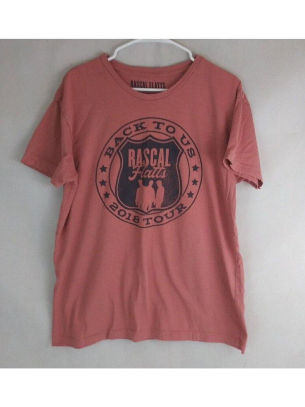 Rascal Flats Back To US 2018 Tour Red Graphic Unisex T-Shirt Size XL